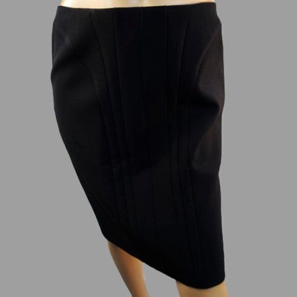 BOSS by Hugo Boss VILADI Pencil Skirt Black Size 4 Decorative Seams Front - Picture 10 of 13